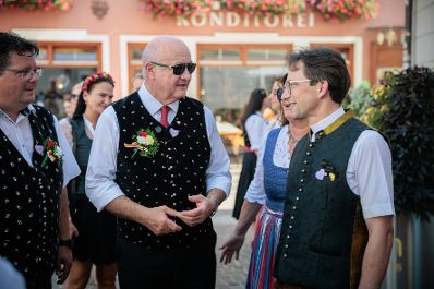 Am 30. Juli 2026 besuchte Bundeskanzler Christian Stocker (m.) im Rahmen seines Bundesl&auml;ndertages in K&auml;rnten den Villacher Kirchtag.