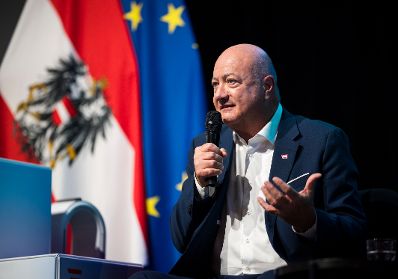 Am 4. August 2026 lud Bundeskanzler Christian Stocker (im Bild) zur Veranstaltung "&Ouml;sterreich im Gespr&auml;ch" in Graz.
