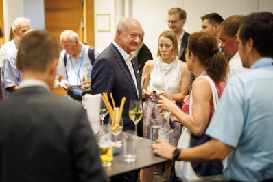 Am 7. August 2026 lud Bundeskanzler Christian Stocker zur Veranstaltung "&Ouml;sterreich im Gespr&auml;ch" in Salzburg.