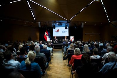 Am 21. August 2026 lud Bundeskanzler Christian Stocker zur Veranstaltung "&Ouml;sterreich im Gespr&auml;ch" in Eisenstadt.