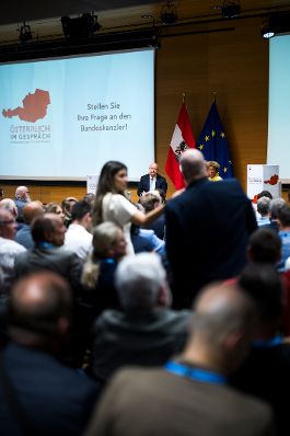 Am 25. August 2026 lud Bundeskanzler Christian Stocker zur Veranstaltung "&Ouml;sterreich im Gespr&auml;ch" in Linz.