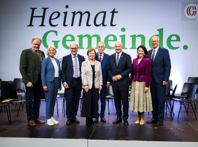 Am 2. Oktober 2026 nahm Bundeskanzler Christian Stocker am 72. &Ouml;sterreichischen Gemeindetag in Salzburg teil.