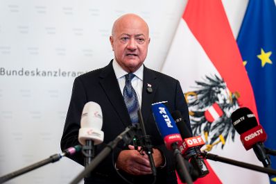 Am 12. Oktober 2026 gab Bundeskanzler Christian Stocker (im Bild) ein Pressestatement zur Sanierungsoffensive.