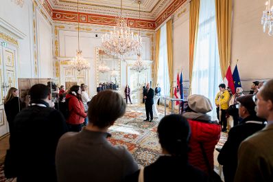 Am 26. Oktober 2026 lud Bundeskanzler Christian Stocker (im Bild) anl&auml;sslich des Nationalfeiertags Besucherinnen und Besucher zum Tag der offenen T&uuml;r ins Bundeskanzleramt.