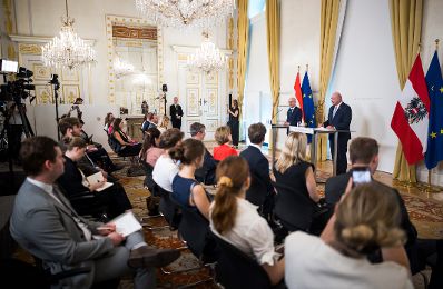 Am 29. Juli 2026 empfing Bundeskanzler Christian Stocker den Premierminister des Gro&szlig;herzogtums Luxemburg Luc Frieden zu einem Gespr&auml;ch.
