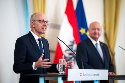 Am 29. Juli 2026 empfing Bundeskanzler Christian Stocker (r.) den Premierminister des Gro&szlig;herzogtums Luxemburg Luc Frieden (l.) zu einem Gespr&auml;ch.