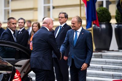 Am 17. September 2026 reiste Bundeskanzler Christian Stocker (m.l.) zu einem Arbeitsbesuch nach Warschau. Im Bild mit dem Premierminister von Polen Donald Tusk (r.).