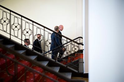 Am 17. September 2026 reiste Bundeskanzler Christian Stocker (m.r.) zu einem Arbeitsbesuch nach Warschau. Im Bild mit dem Premierminister von Polen Donald Tusk (m.l.).