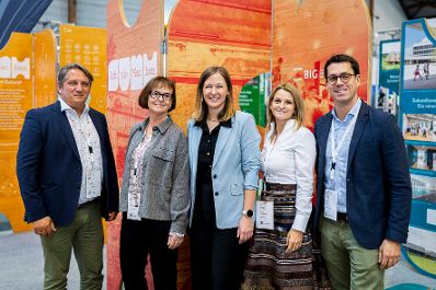 Am 25. August 2025 besuchte Bundesministerin Claudia Plakolm (m.) im Rahmen ihres Bundesl&auml;ndertages die K&auml;rntner Messen in Klagenfurt.