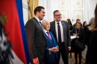 Am 22. Oktober 2025 gab Bundesministerin Claudia Plakolm gemeinsam mit Staatssekret&auml;r Alexander Pr&ouml;ll (l.) einen Abendempfang zum j&uuml;dischen Neujahrstag &quot;Rosch ha-Schana&quot; im Bundeskanzleramt.