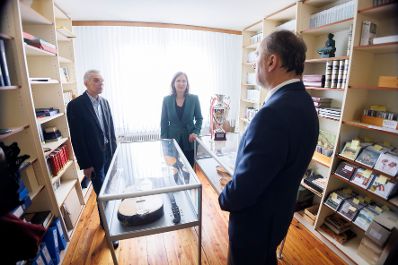 Am 16. J&auml;nner 2026 traf Bundesministerin Claudia Bauer (m.) im Rahmen ihres Bundesl&auml;ndertages Vertreterinnen und Vertretern der Burgenl&auml;ndischen Kroaten.