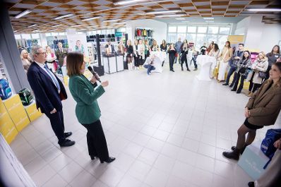 Am 16. J&auml;nner 2026 nahm Bundesministerin Claudia Bauer im Rahmen ihres Bundesl&auml;ndertages an der Er&ouml;ffnung des Schneiders Bags Gesch&auml;ft in Wien-V&ouml;sendorf teil.