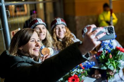 Am 23. Februar 2026 nahm Bundesministerin Claudia Bauer am Empfang der &ouml;sterreichischen Olympia-Medaillengewinner in Innsbruck teil.