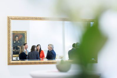 Am 24. Februar 2026 reiste Bundesministerin Claudia Bauer nach Br&uuml;ssel und nahm am Rat f&uuml;r &bdquo;Allgemeine Angelegenheiten&ldquo; der Europ&auml;ischen Union teil. Im Bild mit &ouml;sterreichischen MEP`s.