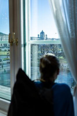 Am 25. Februar 2026 empfing Bundesministerin Claudia Bauer eine Besuchergruppe des BG/BRG Gmunden im Bundeskanzleramt.