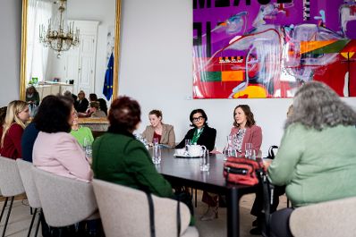 Am 4. M&auml;rz 2026 lud Bundesministerin Claudia Bauer (2.v.r.) zu einer Veranstaltung zum Weltfrauentag 2026, ins Bundeskanzleramt ein.