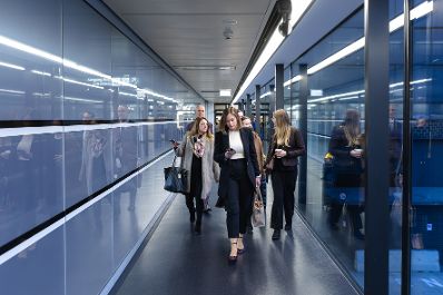 Am 17. M&auml;rz 2026 reiste Bundesministerin Claudia Bauer (m.) nach Br&uuml;ssel und nahm am Rat f&uuml;r &bdquo;Allgemeine Angelegenheiten&ldquo; der Europ&auml;ischen Union teil.