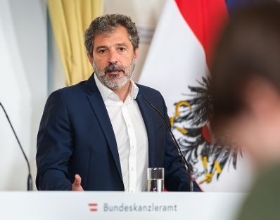 Am 10. April 2026 pr&auml;sentierte Bundesministerin Claudia Bauer gemeinsam mit dem Leiter der Zivildienstserviceagentur Ferdinand Mayer (im Bild), die aktuellen Zivildienst-Zahlen f&uuml;r das erste Quartal 2026.