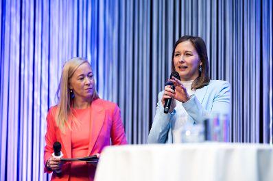 Am 24. April 2026 nahm Bundesministerin Claudia Bauer (r.) an der Er&ouml;ffnungsfeier der Wuppermann Metalltechnik GmbH teil.