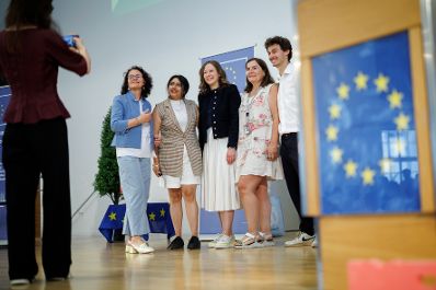 Am 22. Juni 2026 nahm Bundesministerin Claudia Bauer (im Bild) im Rahmen ihres Bundesl&auml;ndertages an der Preisverleihung des EU-Online-Video-Wettbewerbs #UniteYourEUinPeace teil.