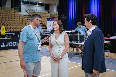 Am 26. Juni 2026 besuchte Bundesministerin Claudia Bauer (m.) die Special Olympics &Ouml;sterreich in Wien.