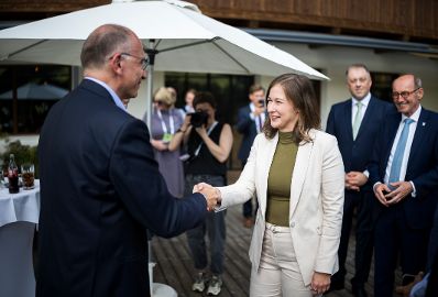 Am 30. August 2026 nahm Bundesministerin Claudia Bauer (im Bild) am mehrt&auml;gigen Europ&auml;ischen Forum Alpbach teil.
