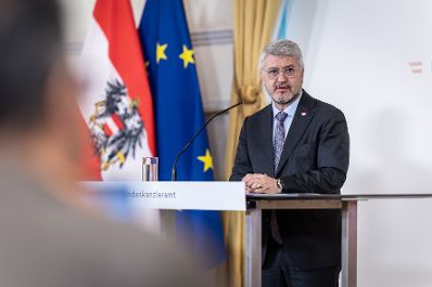 Am 28. April 2026 lud der Regierungsberater f&uuml;r nationale Sicherheit und Krisenvorsorge, Peter Vorhofer, zu einem Briefing ins Bundeskanzleramt, um &uuml;ber Aktuelles aus dem Koordinationsgremium zu berichten.