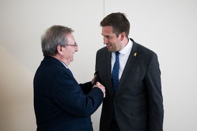 Am 11. Mai 2025 nahm Staatssekret&auml;r Alexander Pr&ouml;ll (m.) am Internationalen Festakt zum Gedenken an die Befreiung des KZ-Gusen und KZ-Mauthausen teil.