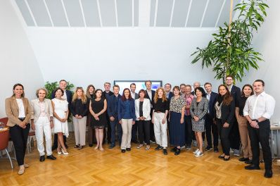 Am 19. September 2025 nahm Staatssekret&auml;r Alexander Pr&ouml;ll an der DKO Advisory Board Sitzung im Bundeskanzleramt teil.