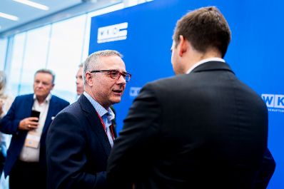Am 23. September 2025 nahm Staatssekret&auml;r Alexander Pr&ouml;ll (r.) am WKO Handelstag 25 teil.