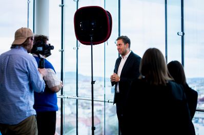 Am 23. September 2025 nahm Staatssekret&auml;r Alexander Pr&ouml;ll (m.) am WKO Handelstag 25 teil.