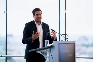 Am 23. September 2025 nahm Staatssekret&auml;r Alexander Pr&ouml;ll (im Bild) am WKO Handelstag 25 teil.