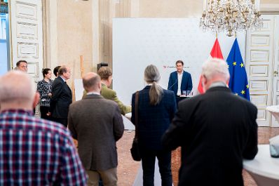 Am 26. September 2025 empfing Staatssekret&auml;r Alexander Pr&ouml;ll (im Bild) Mitglieder des Mauthausen Komitee &Ouml;sterreich im Bundeskanzleramt.