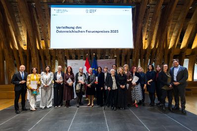 Am 4. November 2025 nahm Staatssekret&auml;r Alexander Pr&ouml;ll (r.) an der Verleihung des &Ouml;sterreichischen Frauenpreis 2025 teil.