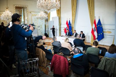 Am 12. November 2025 nahmen Staatssekret&auml;r Alexander Pr&ouml;ll, Klubobmann Philip Kucher und Klubobmann Yannick Shetty am Pressefoyer nach dem Ministerrat teil.