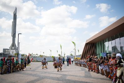 Am 24. November 2025 reiste Staatssekret&auml;r Alexander Pr&ouml;ll zu einem mehrt&auml;gigem Arbeitsbesuch nach Luanda. Im Bild beim AU-EU Businessforum 2025.