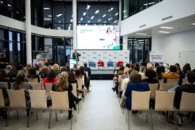 Am 27. November 2025 nahm Staatssekret&auml;r Alexander Pr&ouml;ll am &bdquo;She goes Digital&ldquo; Abschlussevent 2025 teil.