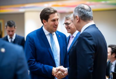 Am 5. Dezember 2025 reiste Staatssekret&auml;r Alexander Pr&ouml;ll (m.l.) nach Br&uuml;ssel und nahm am Rat f&uuml;r &bdquo;Verkehr, Telekommunikation und Energie&ldquo; der Europ&auml;ischen Union teil.