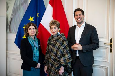 Am 5. Februar 2026 empfing Staatssekret&auml;r Alexander Pr&ouml;ll (r.), Ingrid Korosec (m.) die Pr&auml;sidentin und Bundesvorsitzende des &Ouml;sterreichischen Seniorenbundes, zu einem Arbeitsgespr&auml;ch im Bundeskanzleramt.