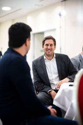 Am 5. Februar 2026 nahm Staatssekret&auml;r Alexander Pr&ouml;ll (r.) an &bdquo;Meet the Cab&ldquo; teil.