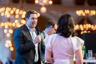 Am 26. M&auml;rz 2026 nahm Staatssekret&auml;r Alexander Pr&ouml;ll (l.) an der Safe Democracy Convention 2026 im Wiener Rathaus teil.