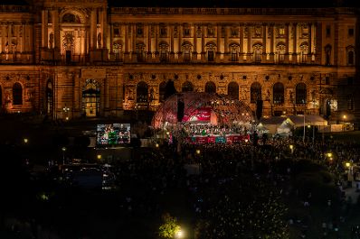 Am 8. Mai 2026 nahm Staatssekret&auml;r Alexander Pr&ouml;ll am Fest der Freude am Wiener Heldenplatz teil.