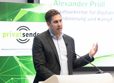 Am 28. Mai 2026 nahm Staatssekret&auml;r Alexander Pr&ouml;ll (im Bild) am V&Ouml;P-Forum &bdquo;Next Level Medienpolitik&ldquo; teil.
