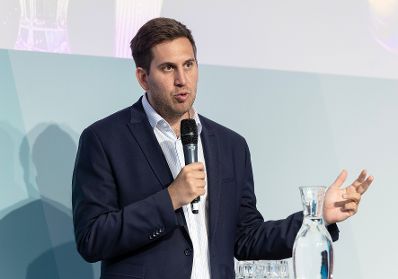 Am 29. Mai 2026 nahm Staatssekret&auml;r Alexander Pr&ouml;ll (im Bild) an der Pharmig Generalversammlung teil.
