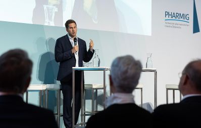 Am 29. Mai 2026 nahm Staatssekret&auml;r Alexander Pr&ouml;ll (im Bild) an der Pharmig Generalversammlung teil.