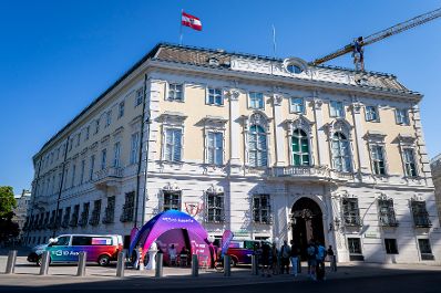 Am 29. Juni 2026 nahm Staatssekret&auml;r Alexander Pr&ouml;ll am Start der ID Austria Servicetour 2026 teil.
