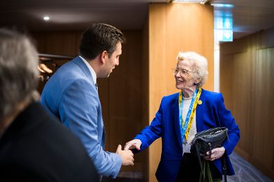 Am 6. Juli 2026 reiste Staatssekret&auml;r Alexander Pr&ouml;ll (l.) zu einem Arbeitsbesuch nach Genf. Im Bild mit Mary Robinson (r.).