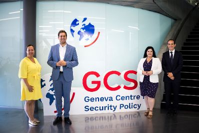 Am 6. Juli 2026 reiste Staatssekret&auml;r Alexander Pr&ouml;ll (2.v.l.) zu einem Arbeitsbesuch nach Genf. Im Bild beim Besuch des Genfer Zentrum f&uuml;r Sicherheitspolitik.