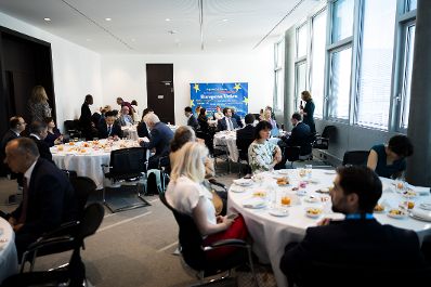 Am 6. Juli 2026 reiste Staatssekret&auml;r Alexander Pr&ouml;ll zu einem Arbeitsbesuch nach Genf. Im Bild bei der Veranstaltung &sbquo;Trust, Science and Resilience&lsquo;.