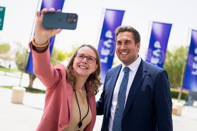 Am 31. August 2026 reise Staatssekret&auml;r Alexander Pr&ouml;ll (r.) gemeinsam mit der ehemalige Bundesministerin f&uuml;r Digitalisierung Margarete Schramb&ouml;ck (l.) zur LEAP 2026 Tech Konferenz in Riad.